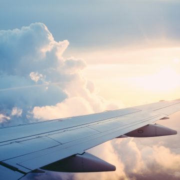 Middle East disruptions and high fuel prices halve airline profitability